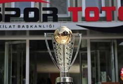 Spor Toto Süper Lig şampiyonluk kupası tanıtıldı