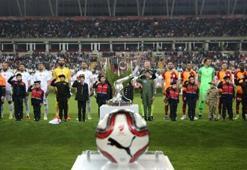 Süper Kupa'da Galatasaray ile Akhisarspor oynayacak