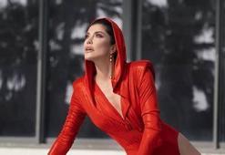 Deniz Akkaya'nın bikinili paylaşımı olay oldu