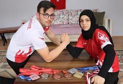 Yunanistan’da bükmedik bilek bırakmadılar!