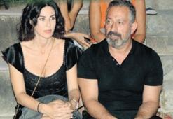 Defne Samyeli aileye girdi