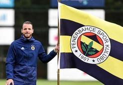 Soldado Fenerbahçe'den ayrıldığını açıkladı
