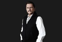 Şarkıcı Alpay’a terör soruşturması