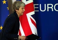 Theresa May resmen bıraktı