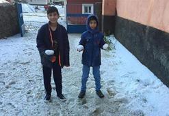 Dolu yağışı kış günlerini aratmadı