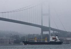 İstanbul Boğazı çift yönlü trafiğe kapatıldı