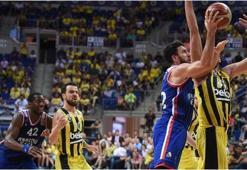 Fenerbahçe Beko - Anadolu Efes: 82-73