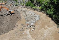 Rize'de sel alarmı! Valilik uyardı