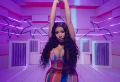 Nicki Minaj'dan sınırları zorlayan klip!