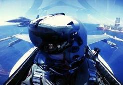 Türk F-16’ları 'Yavuz'u selamladı