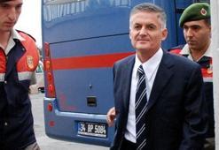 Yargıtay, 'hipnoz' davasında Üçok'a beraat kararını onadı