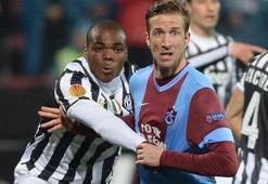 Trabzonspor'un eski golcüsü futbolu bıraktı