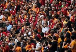 Galatasaray'da kombinelerin genel satışına başlandı