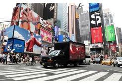 15 Temmuz New York'ta dijital ekranlı kamyonetle anlatıldı