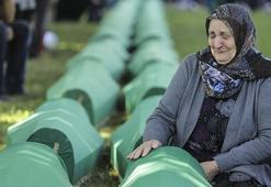 33 Srebrenitsa kurbanı daha toprağa verildi