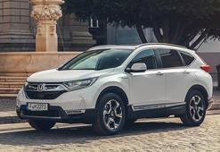 Honda yeni hibrit aracını Türkiye’de satışa sunuyor