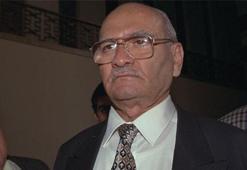 Eski Devlet Bakanı Emre son yolculuğuna uğurlandı