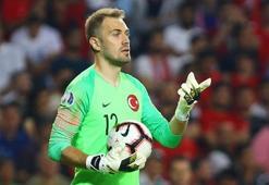 Flaş Fenerbahçe açıklaması! Mert Günok...