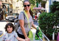 Aslı Tandoğan'ın şezlong isyanı!