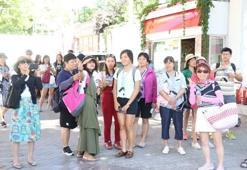 Turistleri taşıyan otobüs yandı!