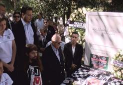 Süleyman Seba mezarı başında anıldı