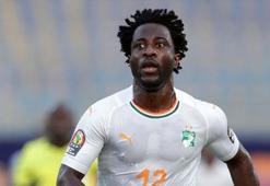 Bony 4. Lig ekibiyle idmana çıkıyor