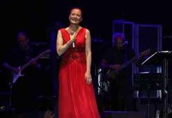 Candan Erçetin'den Bodrum konseri