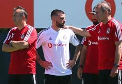 Karius, Douglas ve Rebocho bu akşam 11'de