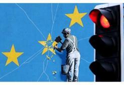 Banksy'nin Brexit duvar resmi bir gecede ortadan kayboldu