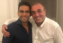 Falcao'da fotoğraf krizi bitmiyor!