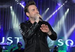 Murat Dalkılıç'ın yeni şarkısı Hande Erçel'e