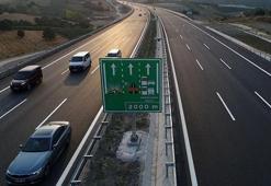 Bakan Turhan, İstanbul-İzmir Otoyolu'nu kullanan araç sayısını açıkladı