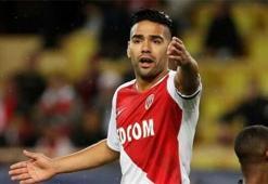 Galatasaray Falcao'yu resmen açıkladı!