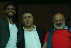 Elneny taraftara hayran kaldı!