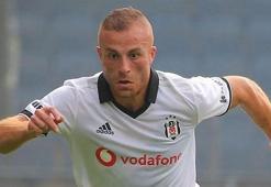 Beşiktaş’tan flaş paylaşım! Gökhan Töre...