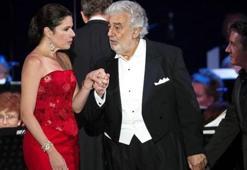 Dünyaca ünlü tenor Placido Domingo hakkında şok iddia! 11 kadın daha...
