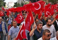 "Teröre Lanet, Kardeşliğe Davet" mitingleri!  Bayrağı alan meydanlara çıktı