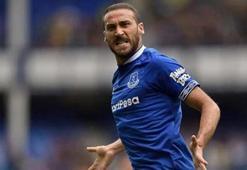 Cenk Tosun'a şok dakika şoku! 'Kadro dışısın...'