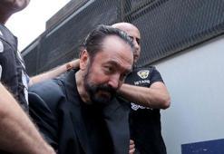 Adnan Oktar davasında şok sözler! 'İnsan çamaşırını saklar'