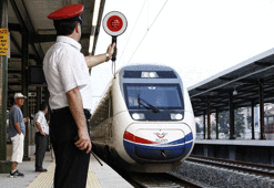 "Kara tren"den YHT'ye demir yolu serüveni