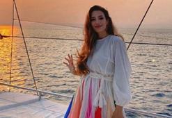 Hamile Rachel Araz yıldızlarla podyuma çıktı