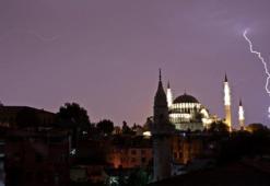 Meteoroloji'den İstanbul uyarısı! Gece başlayan yağış devam edecek (5 Ekim Cumartesi Meteoroloji hava durumu raporu)