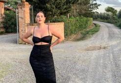 Büyük beden model nefes kesiyor!