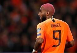 Babel için şok sözler: Çeneni kapat! B sınıfı futbolcu...