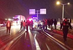 Konya'da otomobil motosikletle çarpıştı: 2 ölü