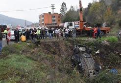Trafik cezasından yarım saat sonra otomobil devrildi: 2 ölü, 2  yaralı