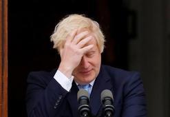 Boris Johnson'a şok! Daha ilk günden istifa etti