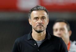 İspanya'da Luis Enrique geri döndü