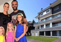 Semih Şentürk ile Pınar Şentürk'ün villasına ziyaretçi akını