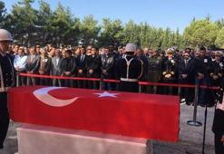 Eğitim dalışında şehit olan astsubay, toprağa verildi